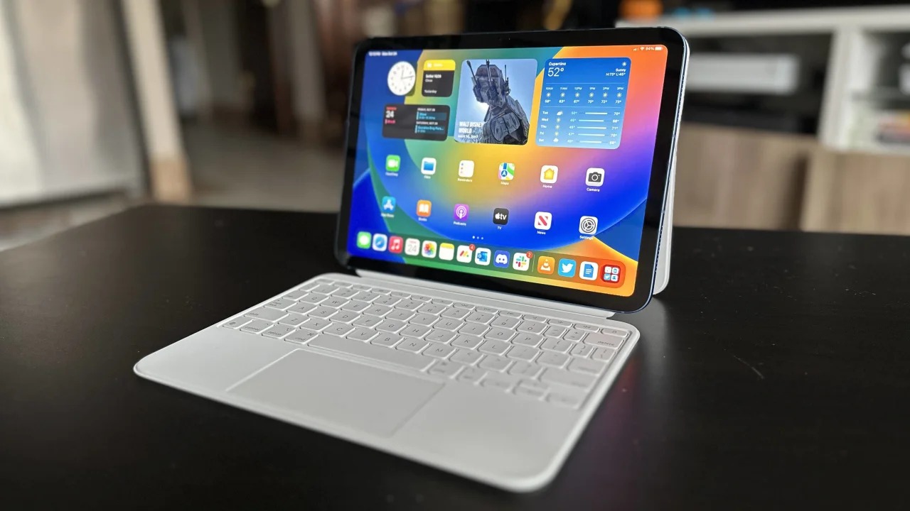 iPad 10th Gen (2022)